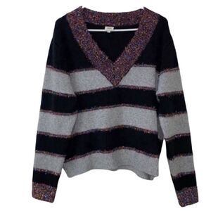 True Craft Stripe Purple and Gray V-neck Sweater(Size Medium)
